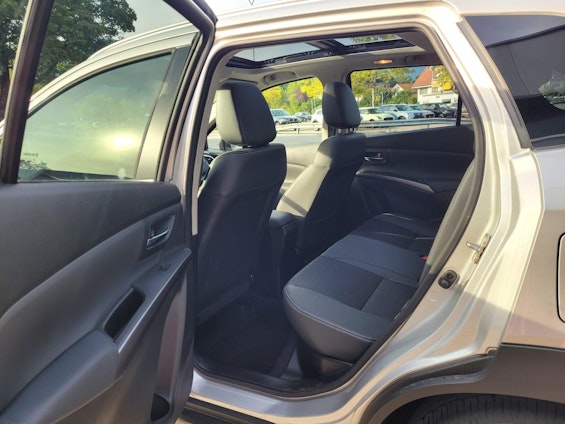 Vehicle image 8 Vehicle image 8