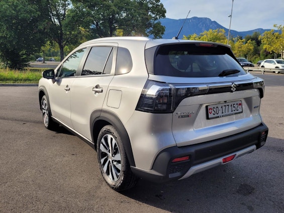 Vehicle image 3 Vehicle image 3