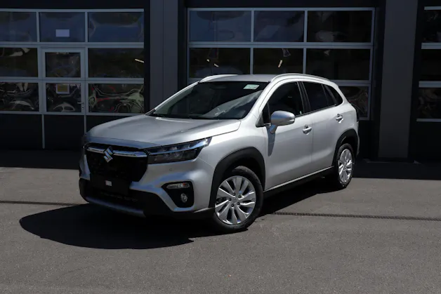 Suzuki S-Cross 1.4 T Compact+ Hybrid 4x4