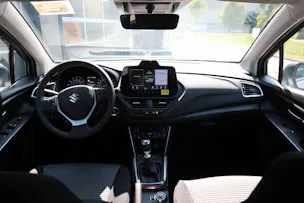 Suzuki S-Cross 1.4 T Compact+ Hybrid 4x4