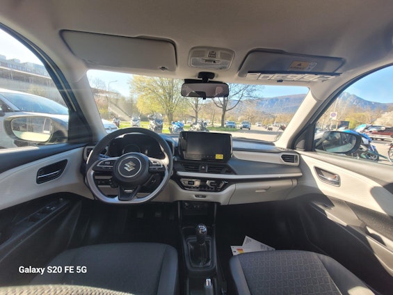 Vehicle image 12 Vehicle image 12