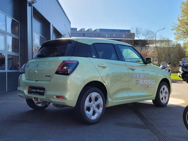 Suzuki Swift 1.2 Tradizio Hybrid 4x4