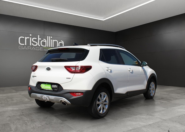 Vehicle image 3 Vehicle image 3