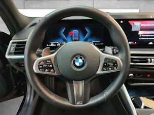 BMW 330d xDrive Touring