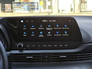 Hyundai i20 1.0 T-GDi Amplia DCT