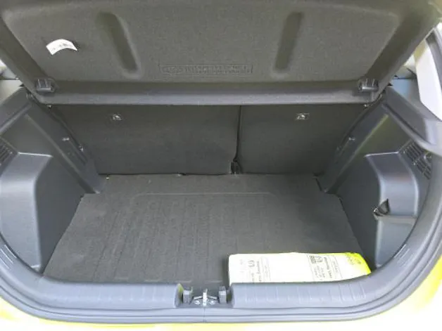 Hyundai i20 1.0 T-GDi Amplia DCT