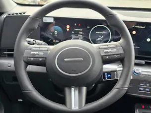Hyundai Kona 1.6 HEV Amplia