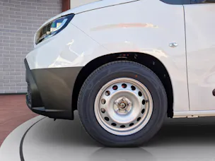 Toyota PROACE CITY Van L1 52KWh Active