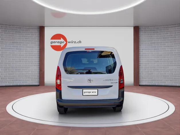 Toyota PROACE CITY Van L1 52KWh Active