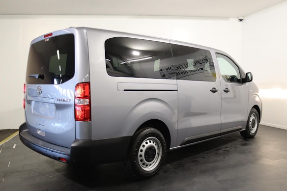 TOYOTA PROACE Verso L2 2.0 D Comfort 1