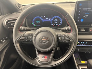 Vehicle image TOYOTA Yaris 1.5 VVT-i HSD GR Sport