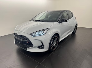 Vehicle image TOYOTA Yaris 1.5 VVT-i HSD GR Sport