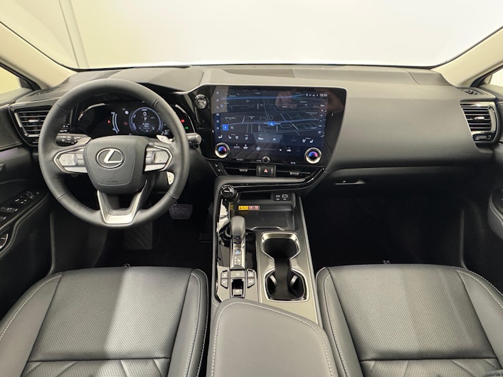 Vehicle image LEXUS NX