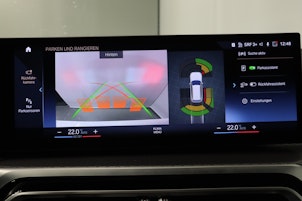 Vehicle image BMW 320d xDrive SAG Touring