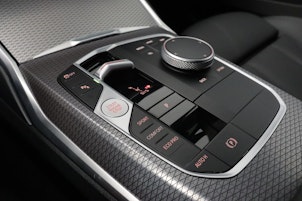 Vehicle image BMW 320d xDrive SAG Touring