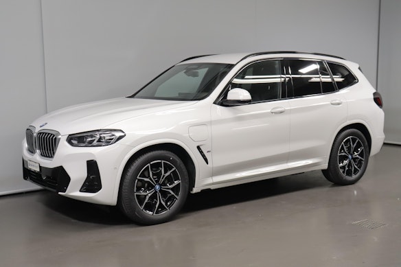 BMW X3 30e xDrive SAG 2