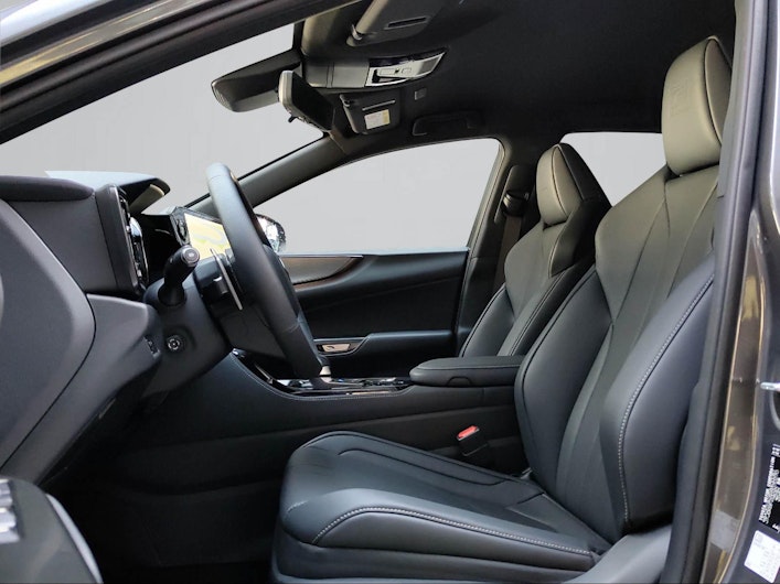 Vehicle image LEXUS NX