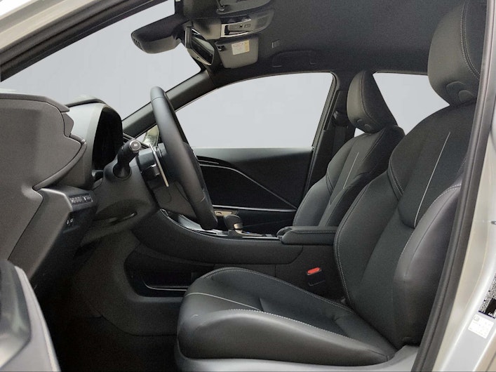 Vehicle image LEXUS LBX