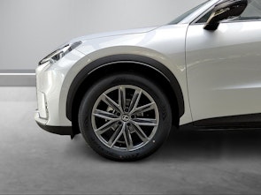 Vehicle image LEXUS LBX 1.5 Hybrid Relax