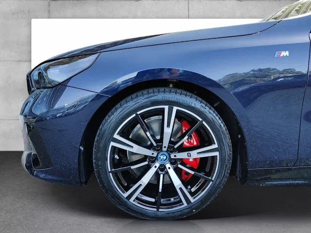 BMW i5 M60 xDrive