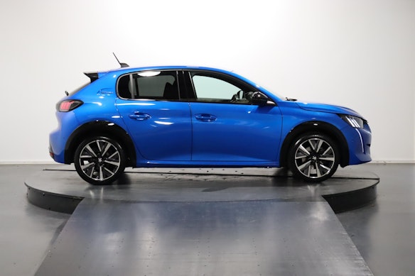 PEUGEOT 208 1.2 PureTech 100 GT Line 2