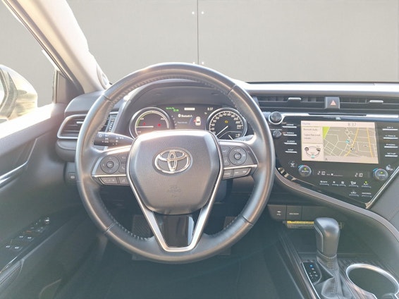 Vehicle image 12 Vehicle image 12