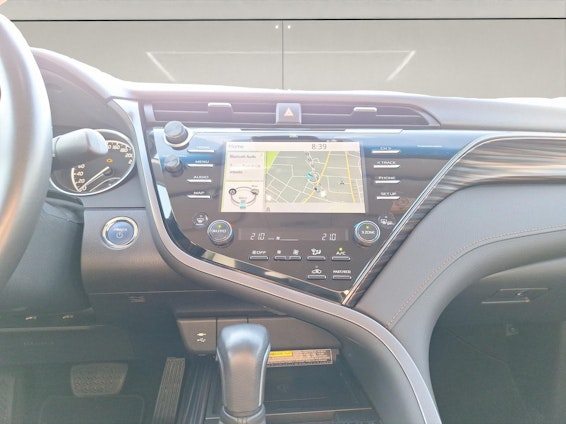 Vehicle image 13 Vehicle image 13