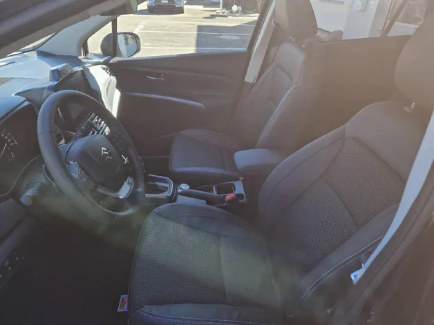 Suzuki S-Cross 1.5 Compact Top Hybrid 4x4