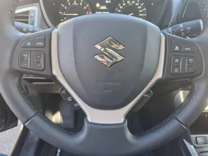 Suzuki S-Cross 1.5 Compact Top Hybrid 4x4