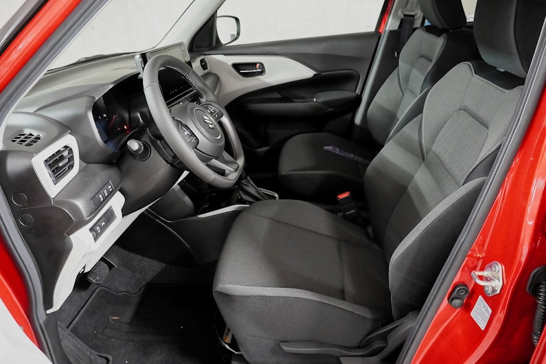 Vehicle image SUZUKI SWIFT