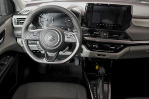 Vehicle image SUZUKI Swift 1.2 Compact Top Hybrid