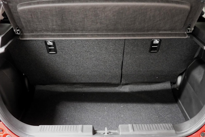 Vehicle image SUZUKI SWIFT