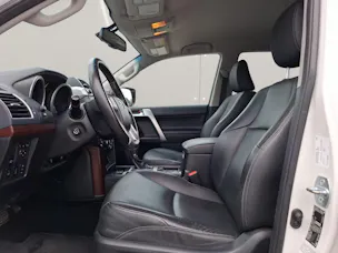Toyota Land Cruiser 3.0 D-4D Linea Sol