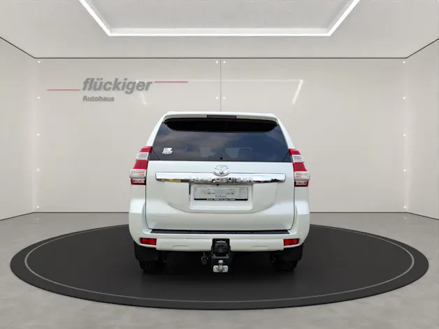 Toyota Land Cruiser 3.0 D-4D Linea Sol