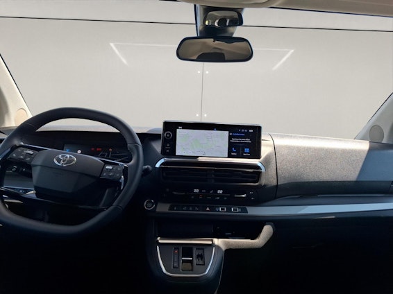 Vehicle image 12 Vehicle image 12