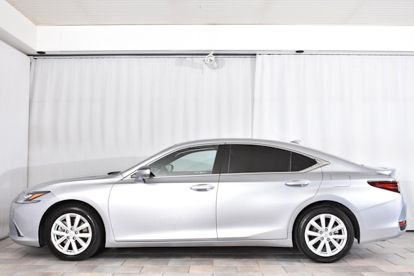 LEXUS ES 300h Excellence 3