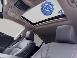 Vehicle image LEXUS ES 300h Excellence