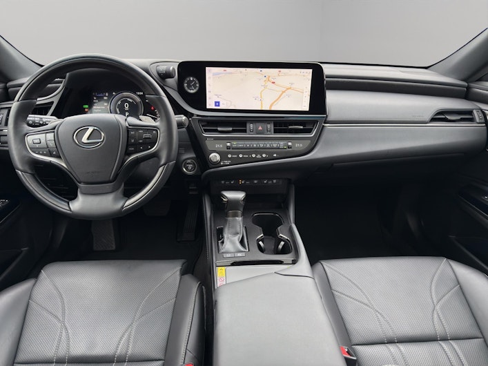 Vehicle image LEXUS ES