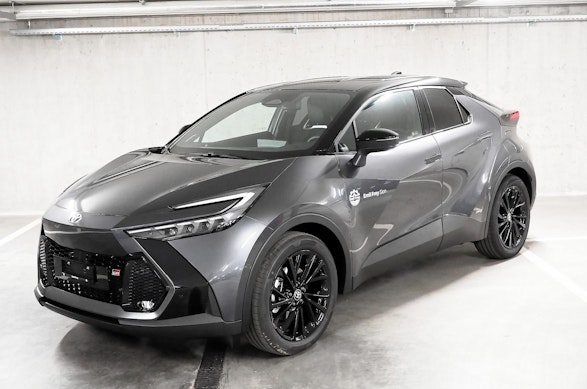 TOYOTA C-HR 2.0 HEV GR Sport 4x4 0 TOYOTA C-HR 2.0 HEV GR Sport 4x4 0