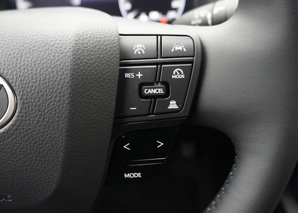 Vehicle image 14 Vehicle image 14