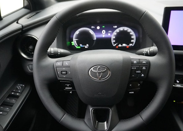 Vehicle image 13 Vehicle image 13