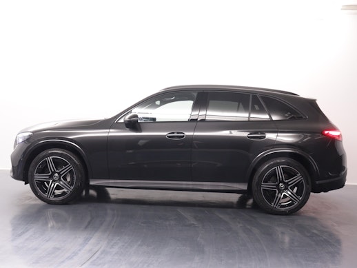 MERCEDES-BENZ GLC 300 de EQ Star AMG Line 4matic 3
