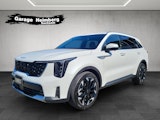 First vehicle image