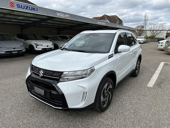 First vehicle image