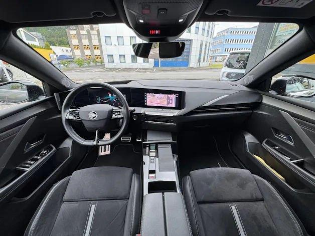 Opel Astra GSE 1.6Turbo PHEV