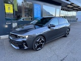 First vehicle image