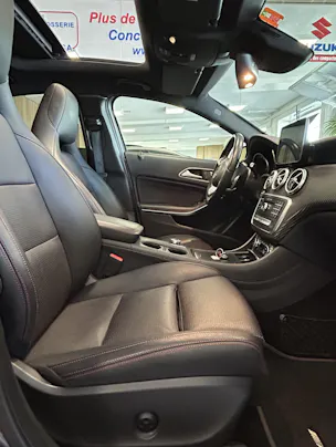 Mercedes-Benz A 250 AMG Line 4m