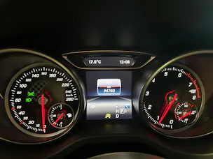Mercedes-Benz A 250 AMG Line 4m