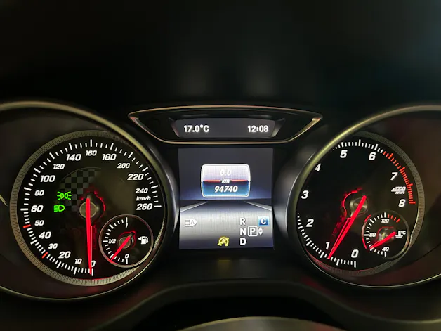 Mercedes-Benz A 250 AMG Line 4m