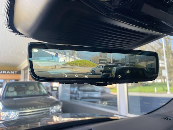 Vehicle image 10 Vehicle image 10